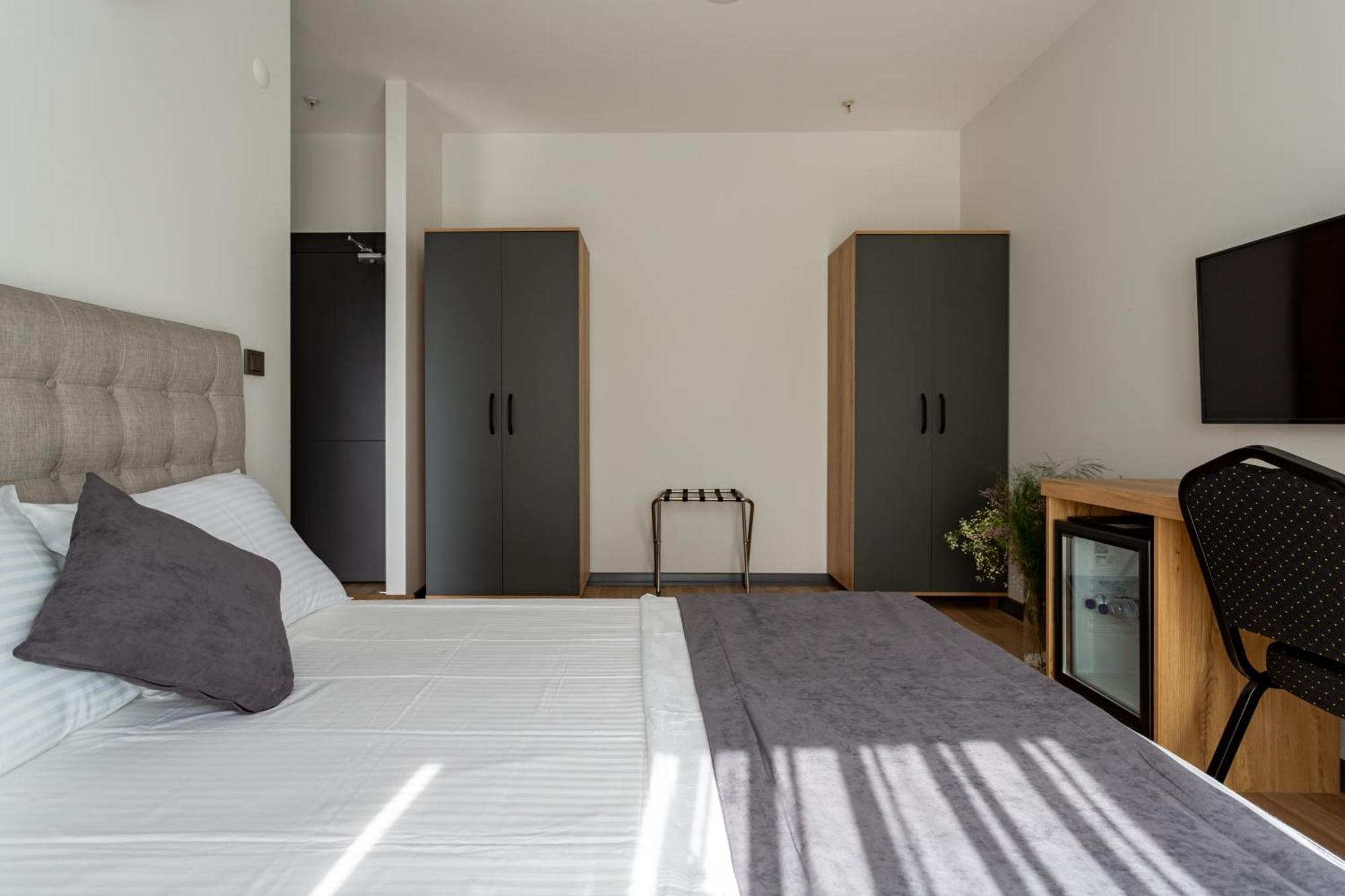 Atm Suit Otel Стамбул Экстерьер фото