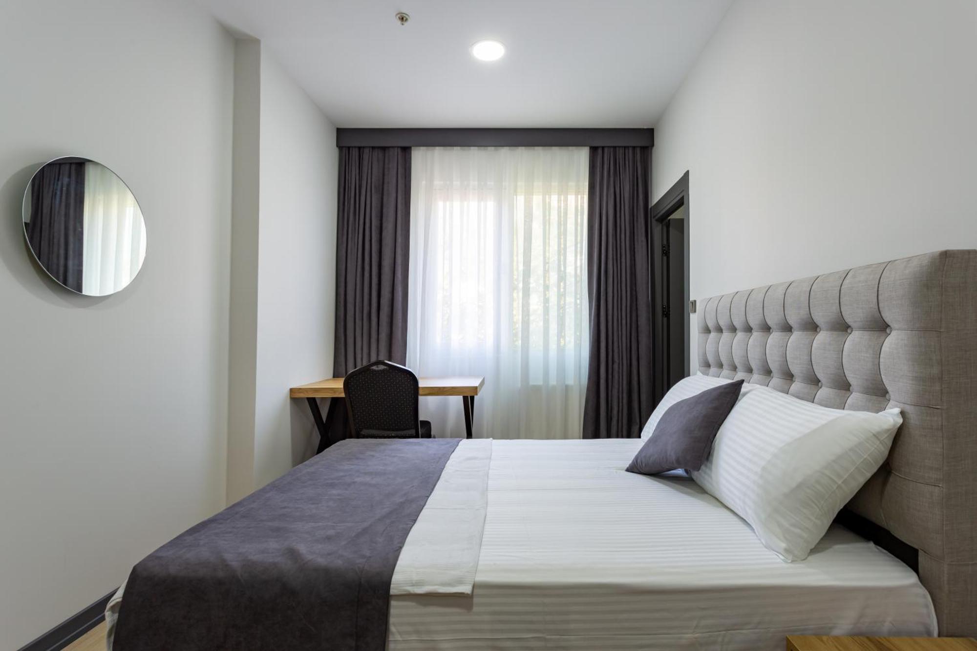 Atm Suit Otel Стамбул Экстерьер фото